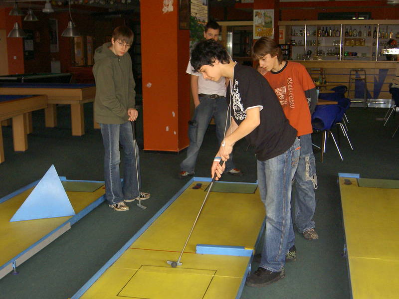 components/com_spgm/spgm/gal/sport/minigolf_07/pict2687.jpg