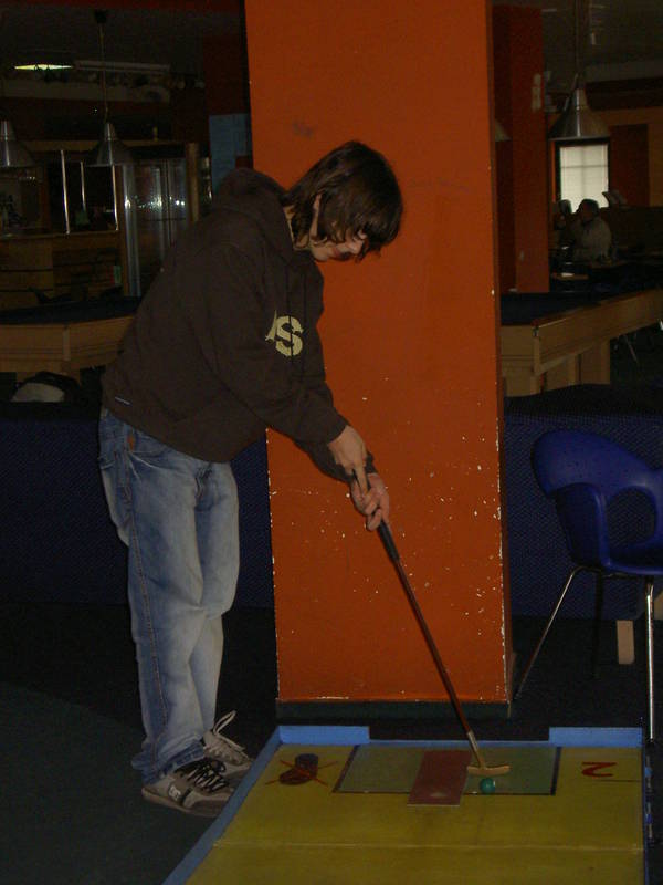 components/com_spgm/spgm/gal/sport/minigolf_07/pict2704.jpg