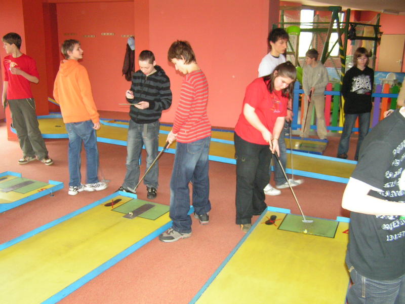 components/com_spgm/spgm/gal/sport/minigolf_08/pict0036.jpg