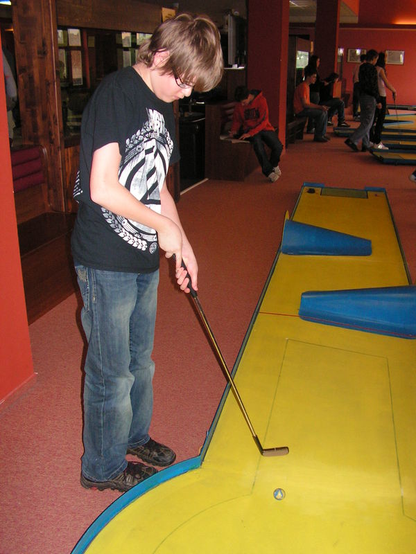 components/com_spgm/spgm/gal/sport/minigolf_09/pict0015.jpg