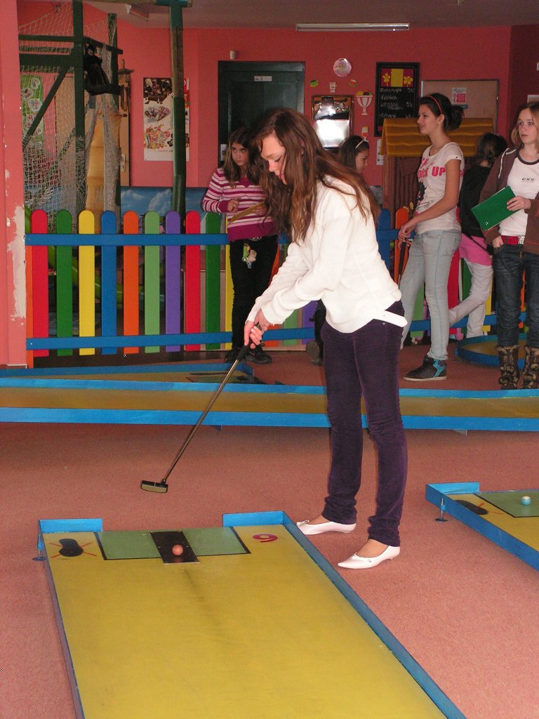 components/com_spgm/spgm/gal/sport/minigolf_10/minigolf10_21.jpg